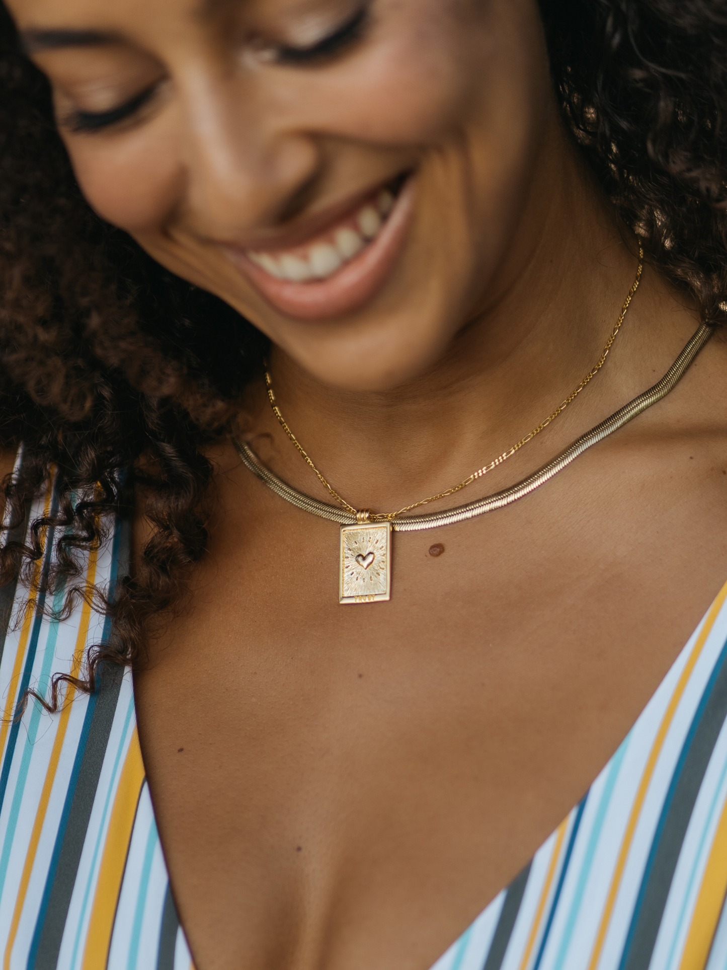 Trust necklace gold, Trust ketting goud Wild Creations love, heart, hartje, hart, liefde 